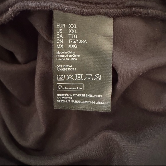 The Vampire’s Wife for H&M. Velvet Mini Dress - Picture 9 of 9